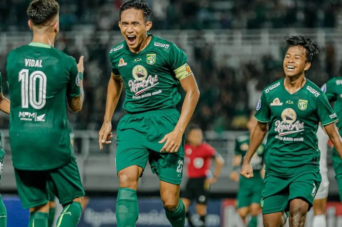 Persebaya naik ke peringkat lima klasemen Liga 1 setelah mengalahkan Persita. 