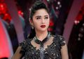 Wow, Segini Gaji yang Diberikan Dewi Perssik Untuk Asistennya!