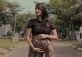 Unggah Foto Kehamilan, Caption Sharena Bocorkan Jenis Kelamin Bayinya?