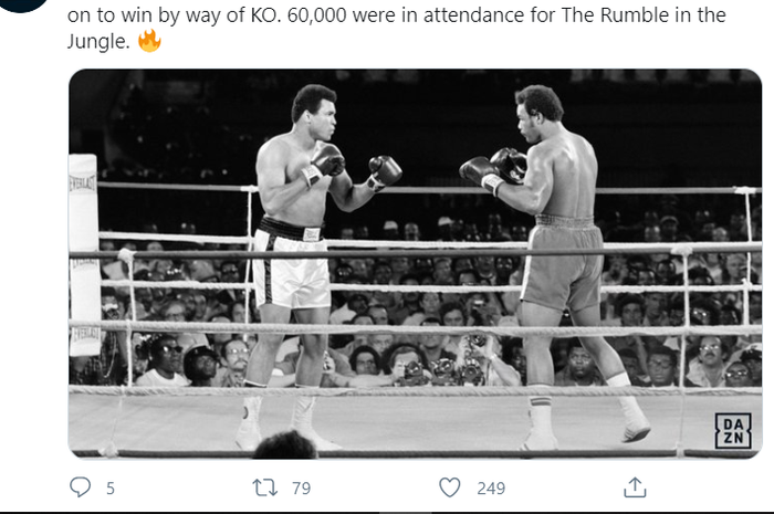 Ketika Muhammad Ali dan George Foreman bertanding dalam laga bertajuk Rumble in the Jungle. 