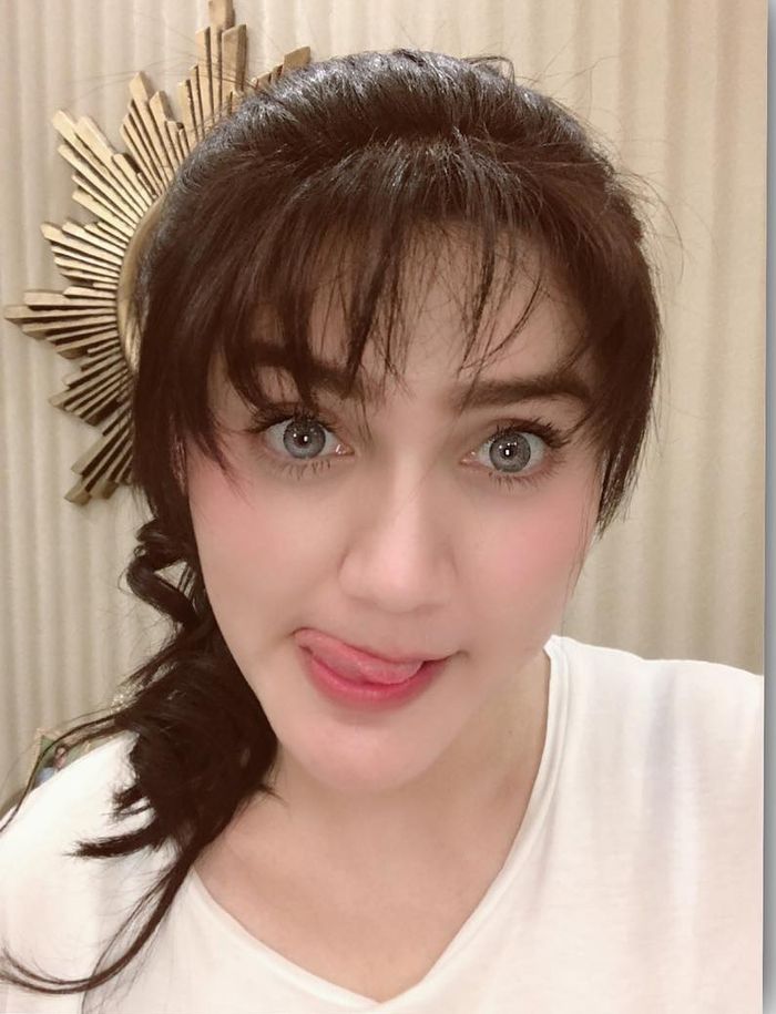 Pesona Hilda Vitria