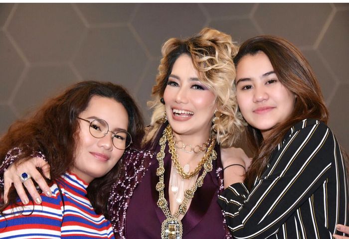 Kebersamaan Zahwa, Reza, dan Aaliyah