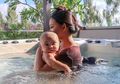 Terlihat 'Artsy', Tak Disangka Ini yang Dilakukan Bayi Rachel Vennya Saat Berjemur