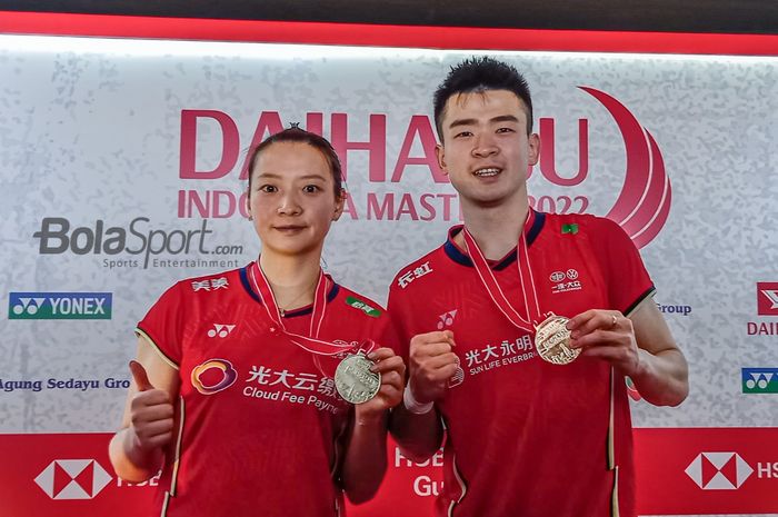 Atlet bulutangkis ganda campuran China, Zheng Si Wei dan Huang Ya Qiong