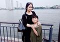 Intip Kecenya Fashion Adik Gita Gutawa, Aura Gutawa, yang Gemes Banget!