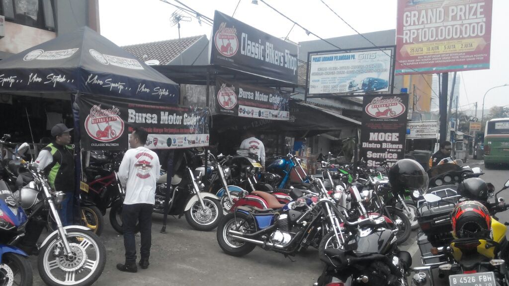 Classic bikers online