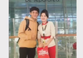 Firza Andika Berangkat ke Belgia, Sang Kekasih Lakukan Adegan Romantis di Bandara
