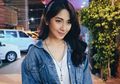 6 Gaya Modis untuk Ngedate di Malam Minggu Ala Dinda Kirana. Tiru Yuk!