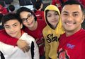 Tak Hanya Putrinya, Penampilan Putra Anjasmara Saat Wisuda Juga Curi Perhatian