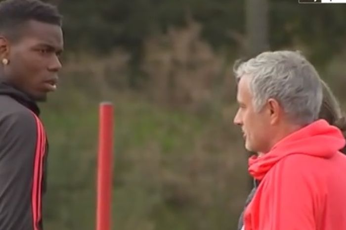 Adidas berikan penjelasan soal foto Paul Pogba yang dianggap menghina Jose Mourinho.