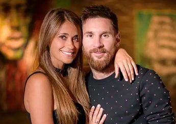 Saat Lionel Messi Juarai Piala Super Prancis 2022 dengan PSG, Istrinya Asik Nonton Konser Bareng Sosok Ini