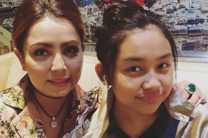 Dituding Merokok, Putri Mayangsari, Khirani Trihatmodjo Langsung Berikan Klarfikasi