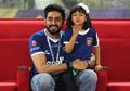 Ditinggal Pergi Dua Bulan, Anak Abhishek Bachchan Tulis Pesan Manis