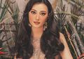 Hadiri Pertunangan Ammar Zoni dan Irish Bella, Asmirandah Tampil Manis Anggun dengan Kebaya Simpel Putih!