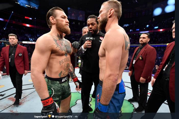 Kala Conor McGregor dan Donald Cerrone bersiap untuk bertanding pada UFC 246 sebagai headliner di T-Mobile Arena, Las Vegas, Minggu (19/1/2020). Saat itu, McGregor mampu menundukkan Cerrone dalam waktu 40 detik di ronde pertama. 