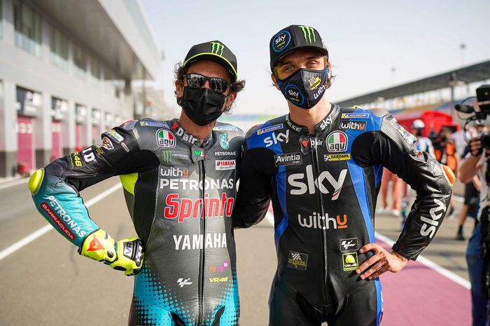 Untuk pertama kalinya Valentino Rossi akan bersaing dengan adik tirinya, Luca Marini di MotoGP Qatar 2021