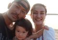 Duh! Rio Dewanto Tersinggung Saat Atiqah Hasiholan Unggah Status Ini