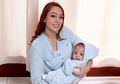 Jadi Istri Pangeran Solo, Cantiknya dr Reisa Berbalut Kebaya dan Sanggul Bak Putri
