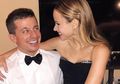 Selalu Bersama, Charlie Puth Kini Kencan dengan Halston Sage?