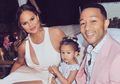 Sebelum Gempa Bumi, John Legend dan Chrissy Teigen Nikmati 3 Hal Ini di Bali