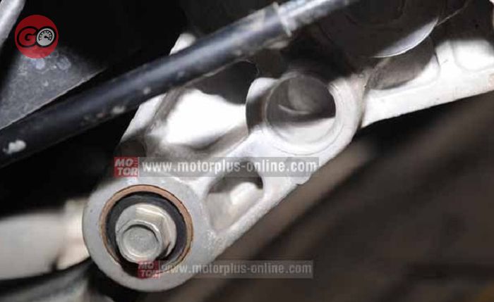 engine mounting motor