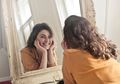 4 Tips Melatih Pikiran Positif Untuk Menjaga Kesehatan Mental!