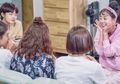 Astaga, 5 Zodiak Ini Enggak Pernah Jadi Diri Sendiri! Kenapa Ya?
