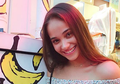 Berencana Liburan ke Pantai? Intip 6 Inspirasi Outfit Ala Aurora Ribero Ini!