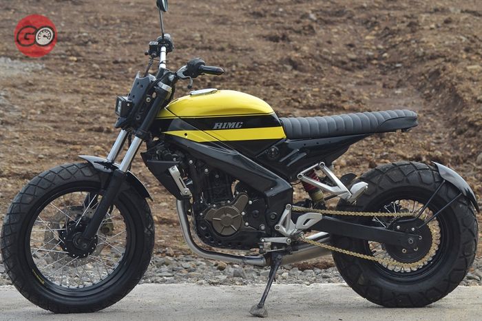 Kawasaki Bajaj Pulsar 200 NS Neo Scrambler Kepunyaan Juragan