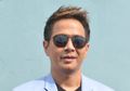 Delon akhirnya Mengaku Kesukaannya Berjudi Bola yang Berujung Cerai
