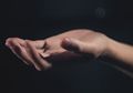 Tangan Gemetar Bisa Jadi Anda Sedang Alami Hal Ini, Tidak Selalu Gejala Penyakit Parkinson