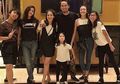 Selain Ashanty, Inilah Artis yang Sayang dengan Anak Sambungnya