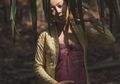 Bak Cerita Rakyat, Karina Salim Lakukan Maternity Shoot di Hutan
