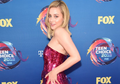 Gaun Lili Reinhart di Teen Choice Awards 2018 Terinspirasi dari Kylie Jenner?