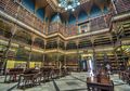 Di Perpustakaan Ini, Kita Seperti Ada di film Beauty and the Beast