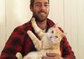 Kucing Ini Kembali ke Rumah Setelah Terpisah Selama 3 Bulan dengan Jarak 1.000 Kilometer