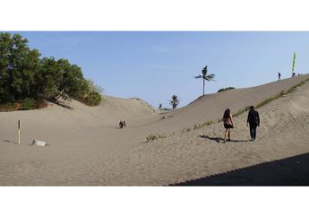 Sering Dijadikan Tujuan Wisata, dari Mana Gumuk Pasir di Yogyakarta Terbentuk?