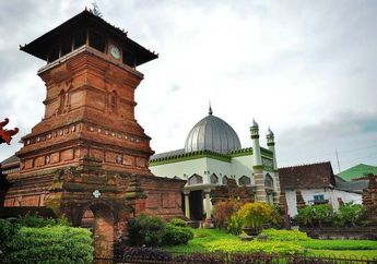 Masjid Menara Kudus, Masjid Tua dengan Menara Unik