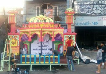 Tradisi Tabuh Bedug di Jalan Tambak