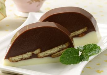 Yuk, Buat Puding Cokelat Biskuit Kelapa yang Lembut dan Enak!