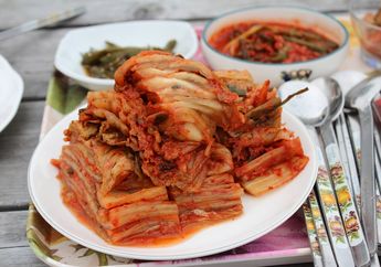 Kimchi Merupakan Makanan Khas Korea, Cari Tahu Manfaat Konsumsi Kimchi, yuk!
