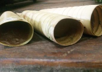 Putar-Putar, Nikmati Manisnya Si Cokelat Kue Clorot Khas Suku Sasak