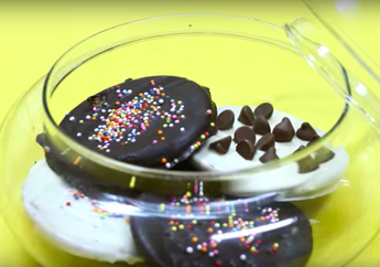 Membuat Biskuit Berselimut Cokelat Sebagai Cemilan Nikmat Hari ini