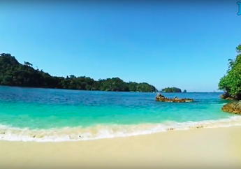 Pantai 3 Warna yang Masih Terjaga Keasriannya, Tertarik Berkunjung?