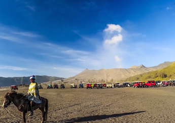 Jalan-Jalan dan Mendaki Gunung Bromo yang Ada di Jawa Timur, yuk!