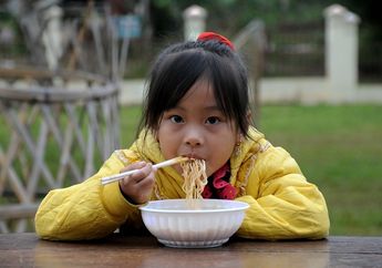 Jadi Menu Favorit, Bolehkah Mengonsumsi Mi Instan saat Buka Puasa?