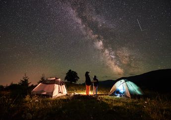 Ingin Melihat Indahnya Langit Bertabur Bintang? Datang ke 6 Tempat Ini