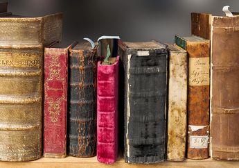 5 Buku Tertua di Dunia, Ada yang Usianya Hampir 3.000 Tahun, lo! #akubacaakutahu