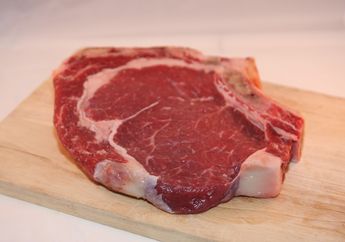 Dapat Daging Sapi dari Perayaan Iduladha Kemarin? Ini Tips Menyimpannya