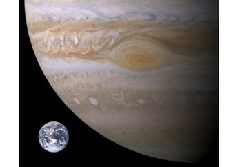 Jupiter Planet Terbesar di Tata Surya, Bandingkan dengan Bumi, yuk!